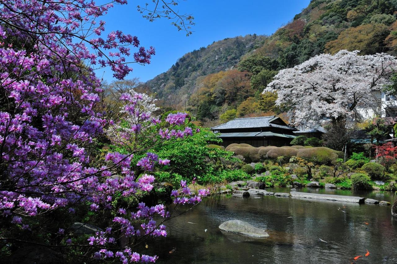 Yoshiike Ryokan Hakone Exterior photo